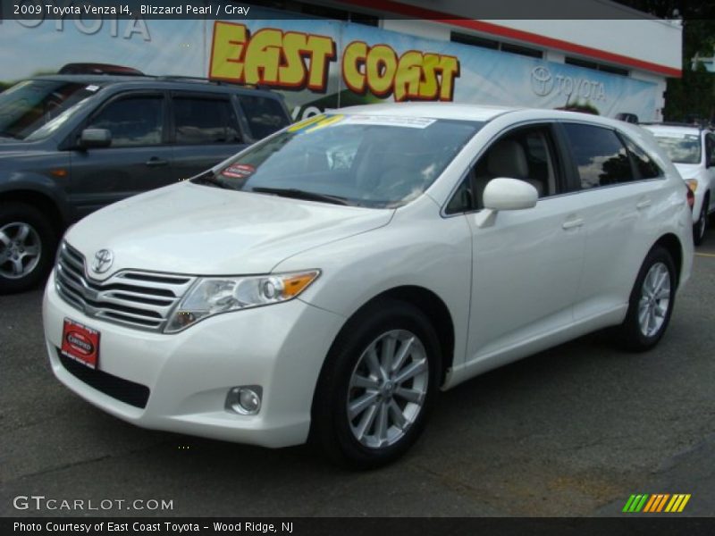 Blizzard Pearl / Gray 2009 Toyota Venza I4