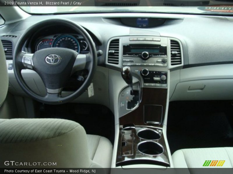 Blizzard Pearl / Gray 2009 Toyota Venza I4