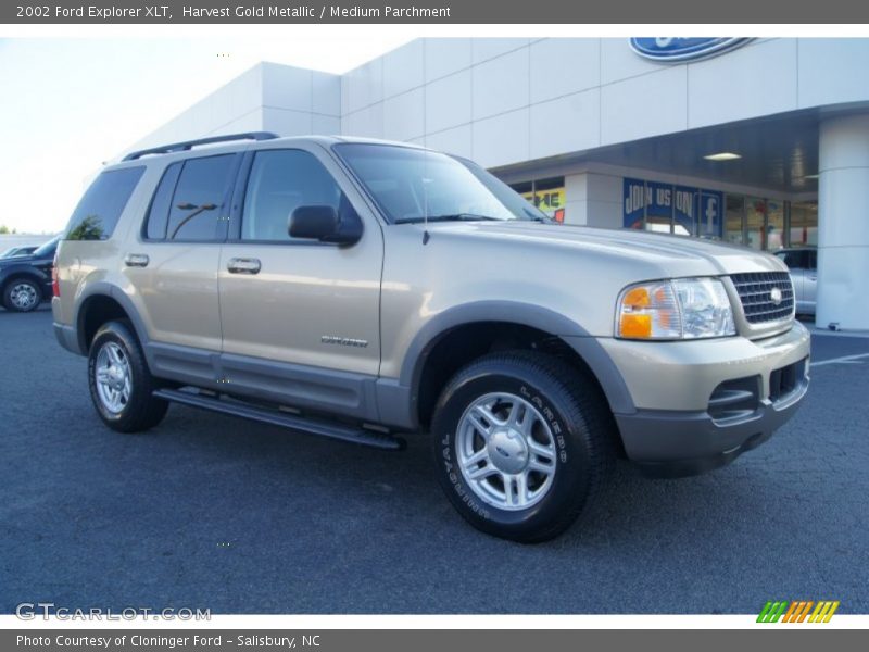 Harvest Gold Metallic / Medium Parchment 2002 Ford Explorer XLT