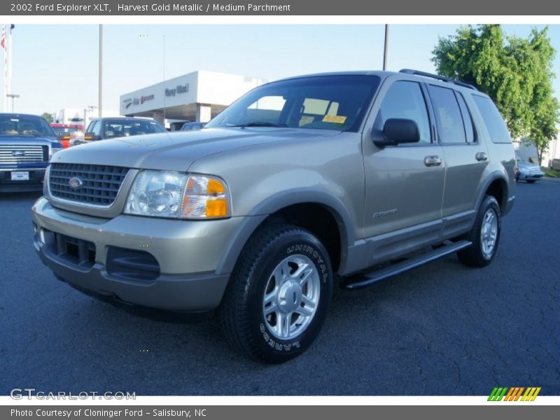 Harvest Gold Metallic / Medium Parchment 2002 Ford Explorer XLT
