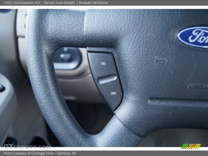 Harvest Gold Metallic / Medium Parchment 2002 Ford Explorer XLT