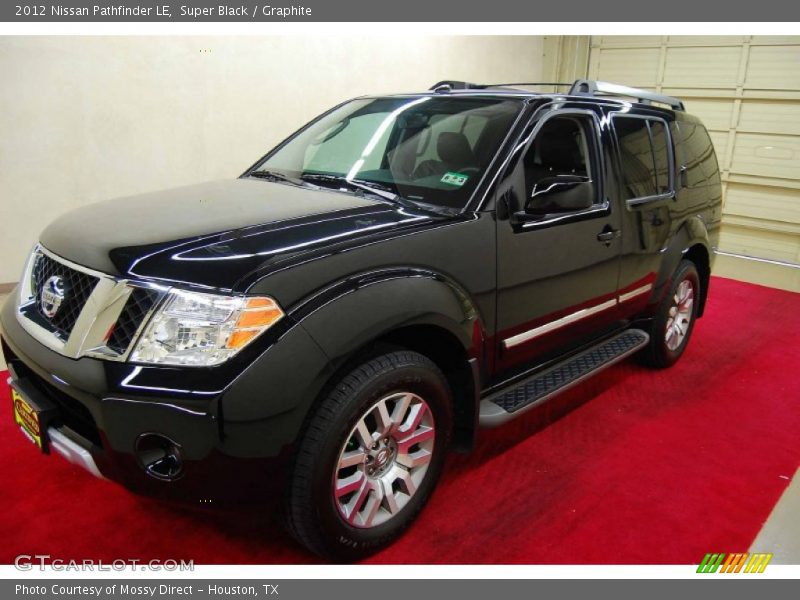 Super Black / Graphite 2012 Nissan Pathfinder LE