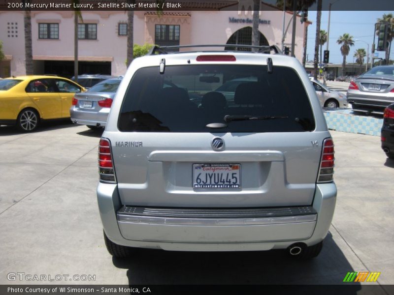 Satellite Silver Metallic / Black 2006 Mercury Mariner Luxury