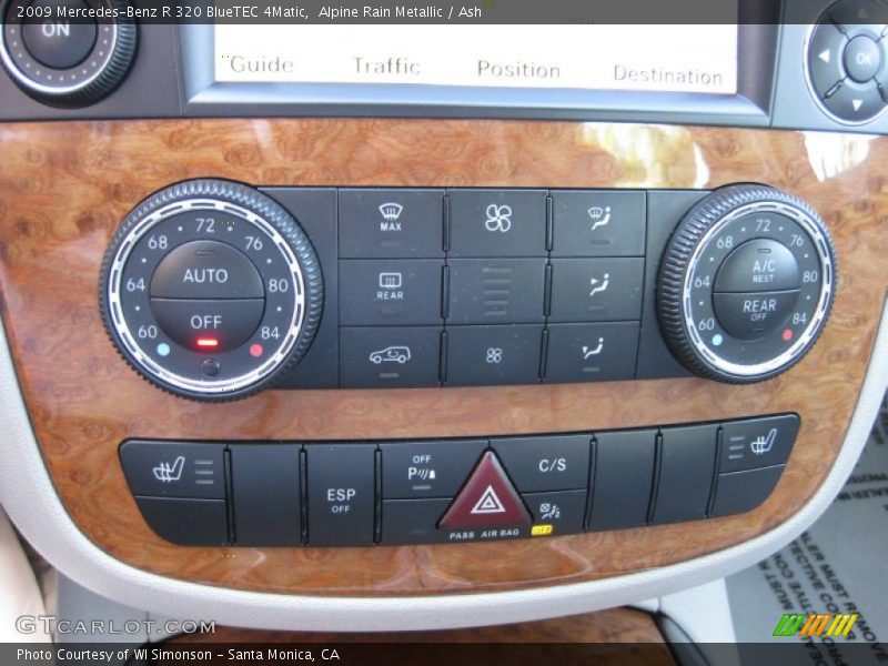Controls of 2009 R 320 BlueTEC 4Matic