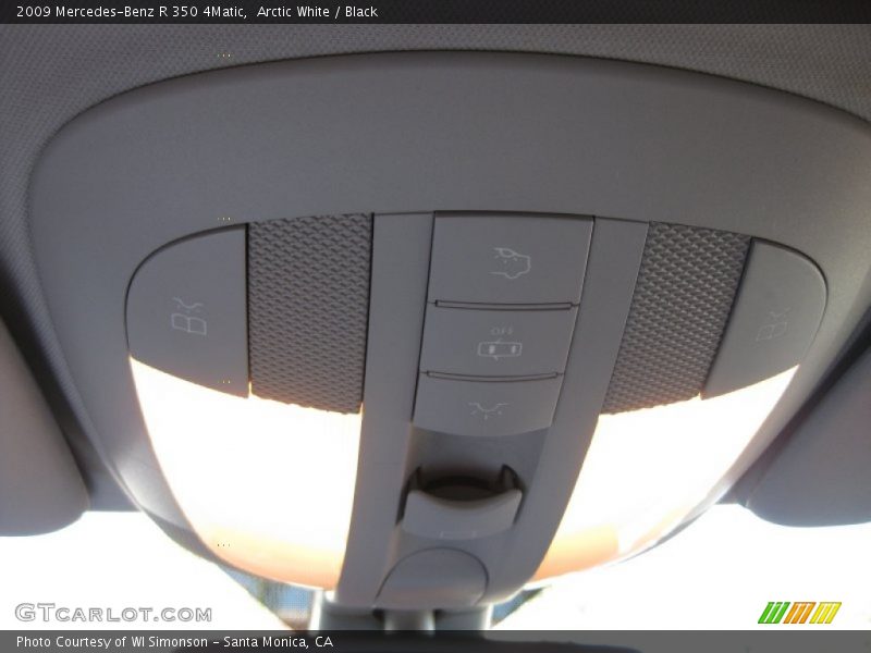 Arctic White / Black 2009 Mercedes-Benz R 350 4Matic