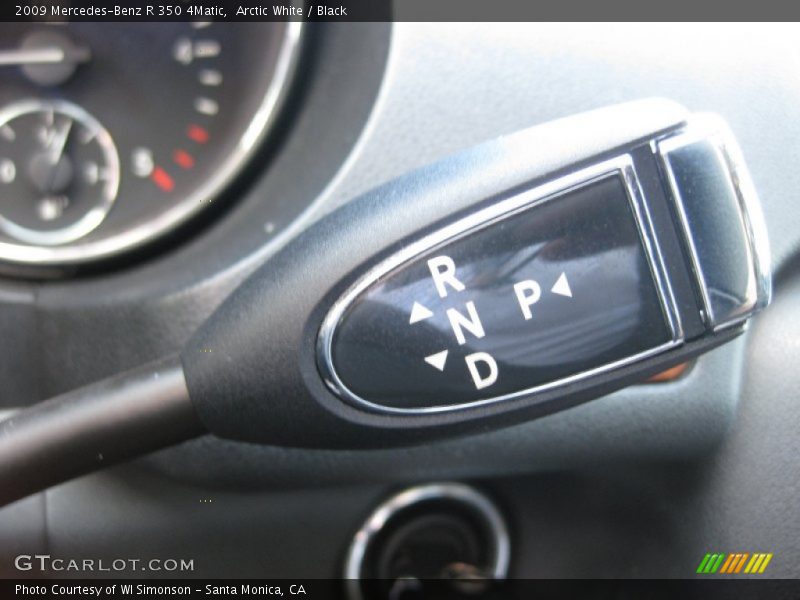 Arctic White / Black 2009 Mercedes-Benz R 350 4Matic