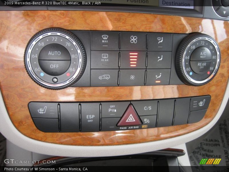 Controls of 2009 R 320 BlueTEC 4Matic