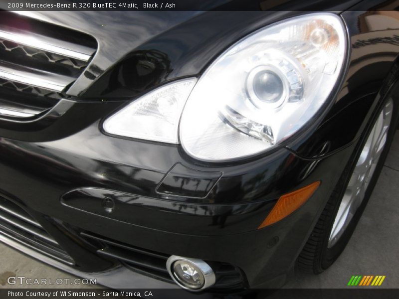Black / Ash 2009 Mercedes-Benz R 320 BlueTEC 4Matic