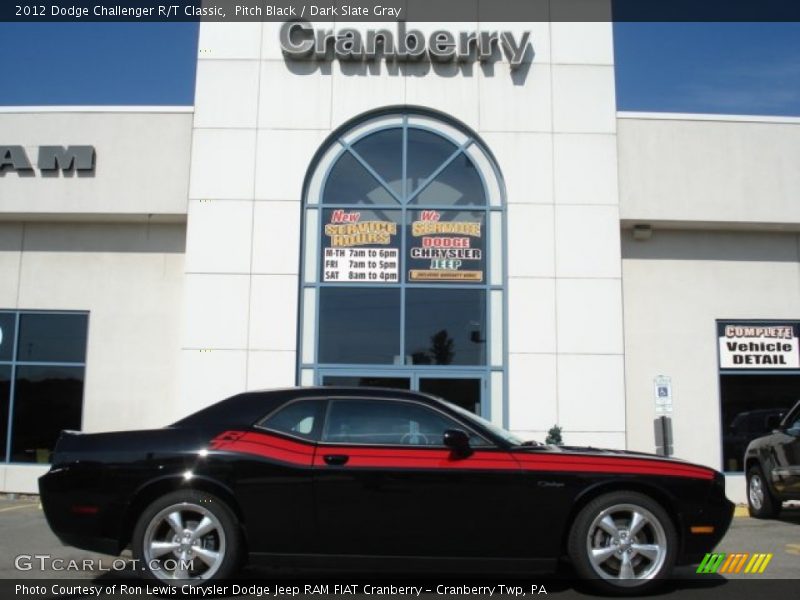Pitch Black / Dark Slate Gray 2012 Dodge Challenger R/T Classic