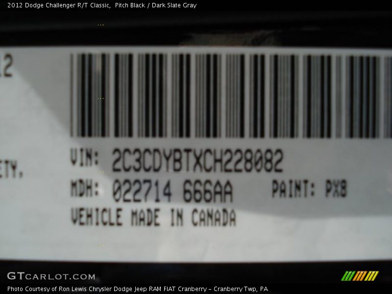 Pitch Black / Dark Slate Gray 2012 Dodge Challenger R/T Classic