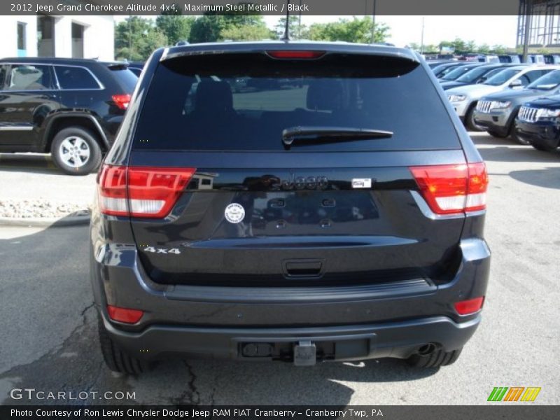 Maximum Steel Metallic / Black 2012 Jeep Grand Cherokee Altitude 4x4