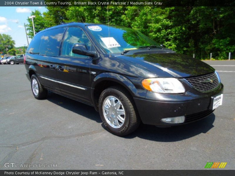 Brilliant Black Crystal Pearlcoat / Medium Slate Gray 2004 Chrysler Town & Country Touring