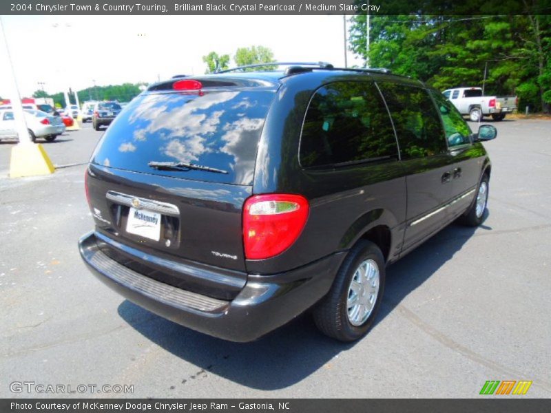 Brilliant Black Crystal Pearlcoat / Medium Slate Gray 2004 Chrysler Town & Country Touring