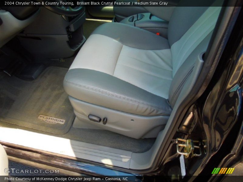 Brilliant Black Crystal Pearlcoat / Medium Slate Gray 2004 Chrysler Town & Country Touring