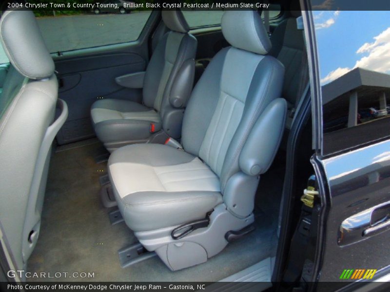 Brilliant Black Crystal Pearlcoat / Medium Slate Gray 2004 Chrysler Town & Country Touring