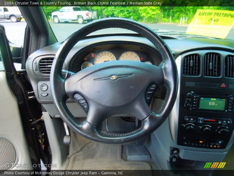 Brilliant Black Crystal Pearlcoat / Medium Slate Gray 2004 Chrysler Town & Country Touring