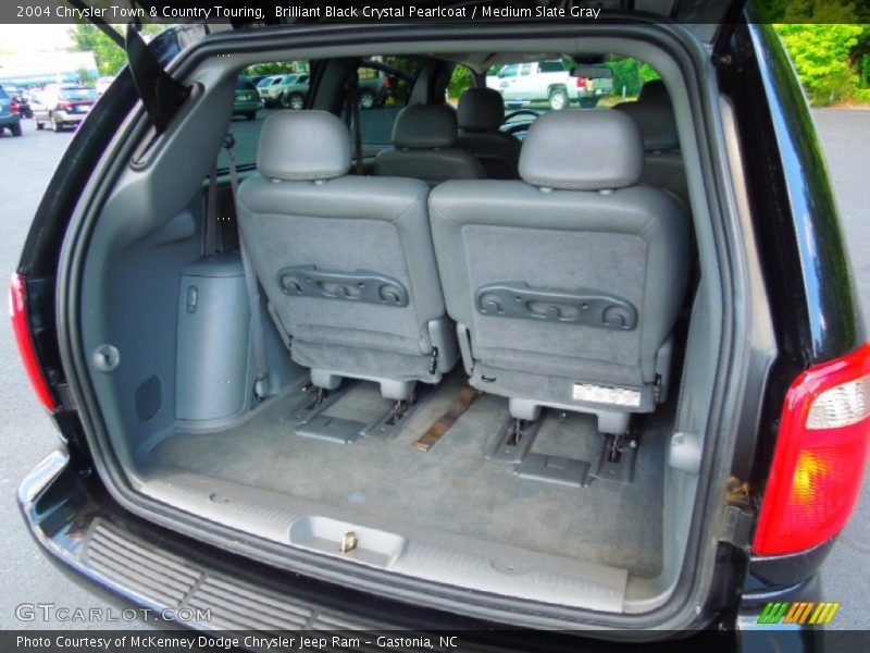 Brilliant Black Crystal Pearlcoat / Medium Slate Gray 2004 Chrysler Town & Country Touring
