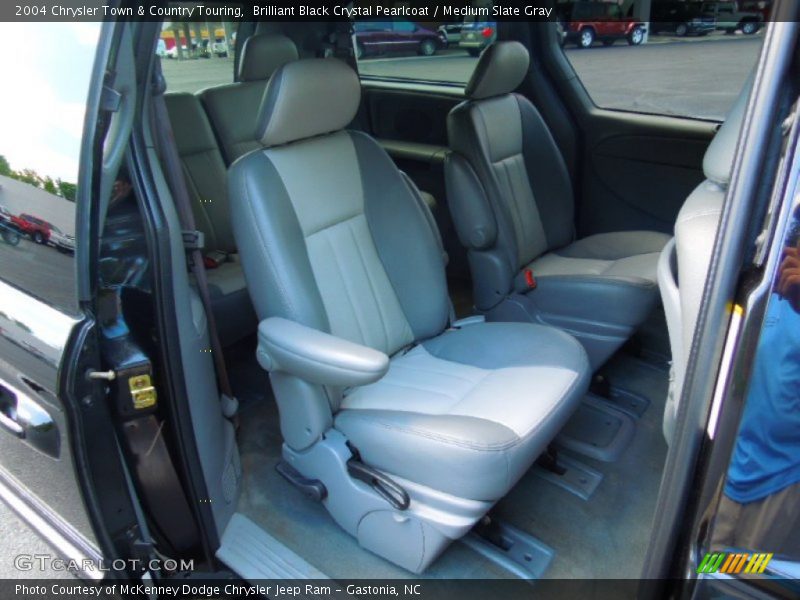 Brilliant Black Crystal Pearlcoat / Medium Slate Gray 2004 Chrysler Town & Country Touring