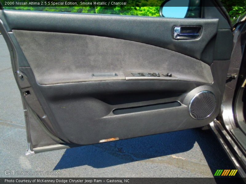 Smoke Metallic / Charcoal 2006 Nissan Altima 2.5 S Special Edition