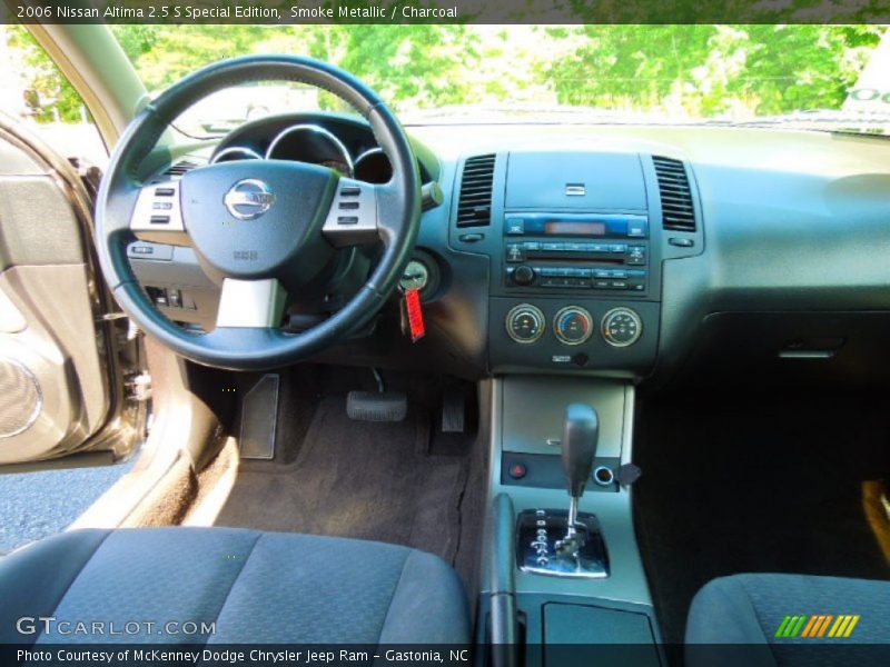 Smoke Metallic / Charcoal 2006 Nissan Altima 2.5 S Special Edition