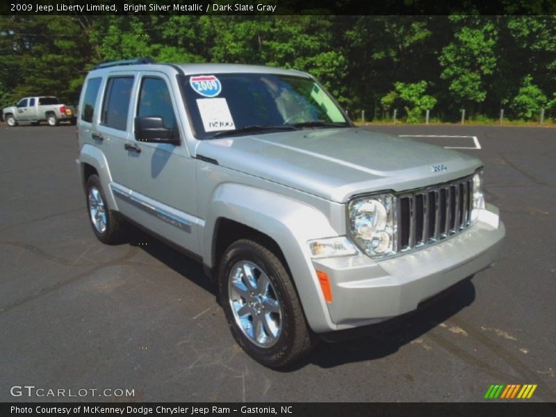 Bright Silver Metallic / Dark Slate Gray 2009 Jeep Liberty Limited