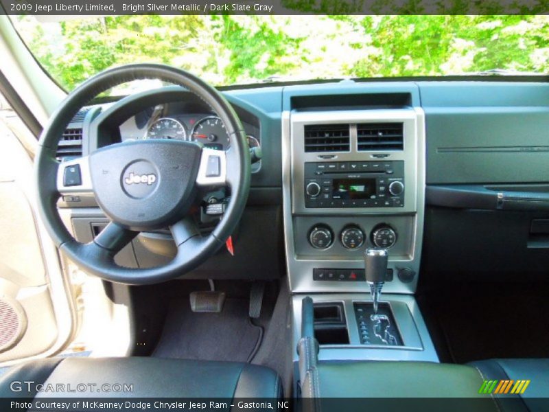Bright Silver Metallic / Dark Slate Gray 2009 Jeep Liberty Limited