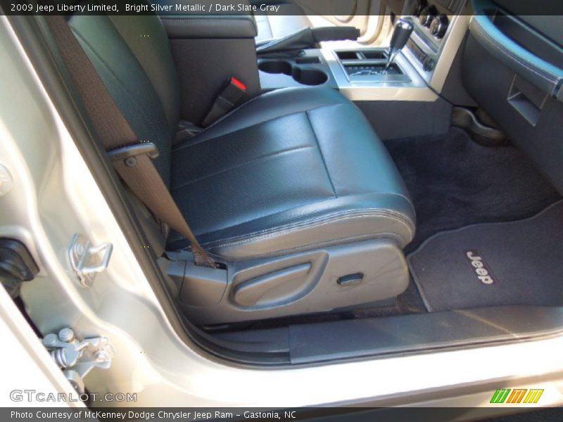 Bright Silver Metallic / Dark Slate Gray 2009 Jeep Liberty Limited