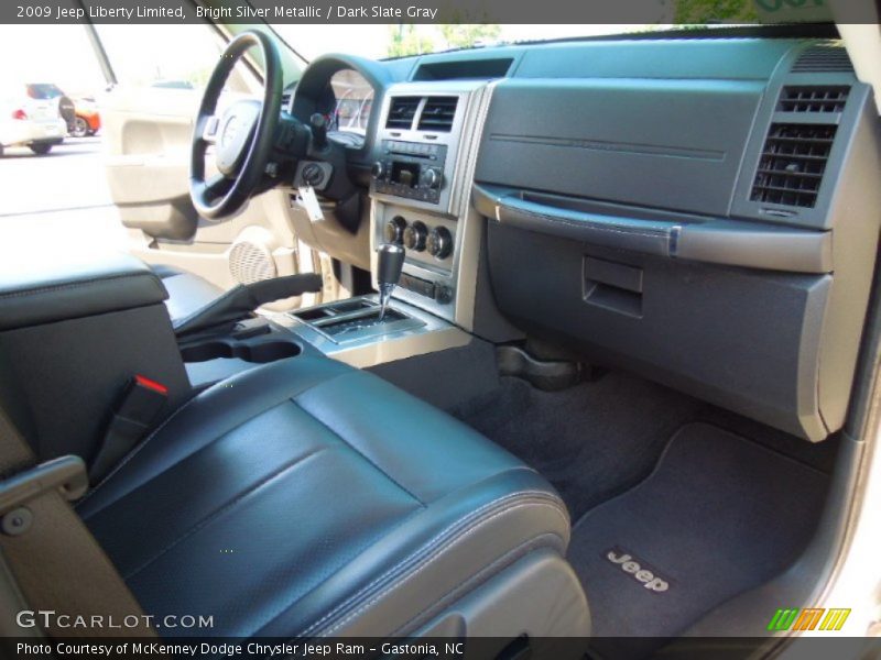 Bright Silver Metallic / Dark Slate Gray 2009 Jeep Liberty Limited