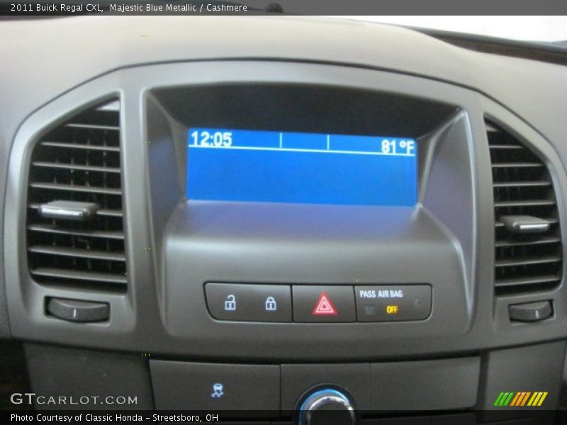 Majestic Blue Metallic / Cashmere 2011 Buick Regal CXL