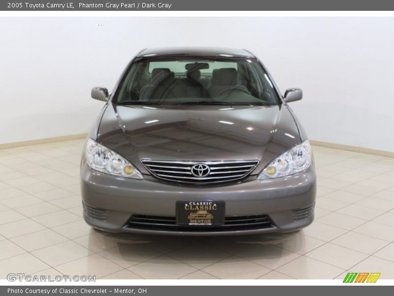 Phantom Gray Pearl / Dark Gray 2005 Toyota Camry LE
