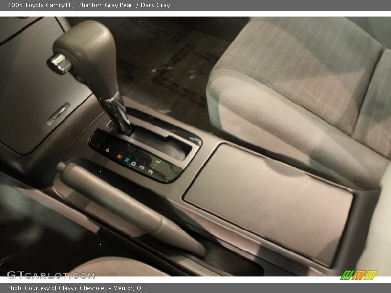 Phantom Gray Pearl / Dark Gray 2005 Toyota Camry LE