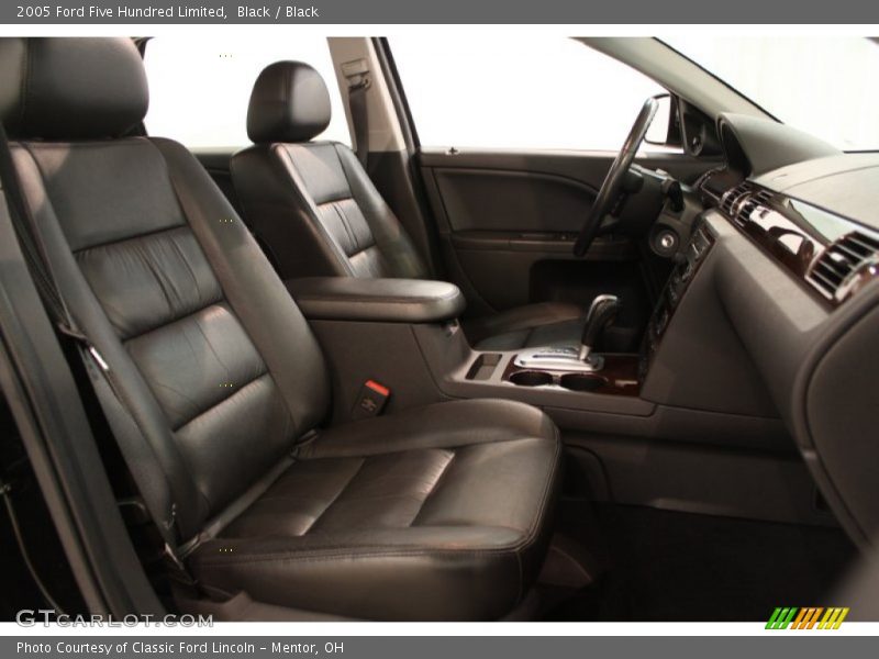  2005 Five Hundred Limited Black Interior