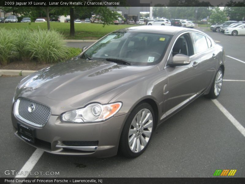 Lunar Grey Metallic / Charcoal/Charcoal 2009 Jaguar XF Luxury