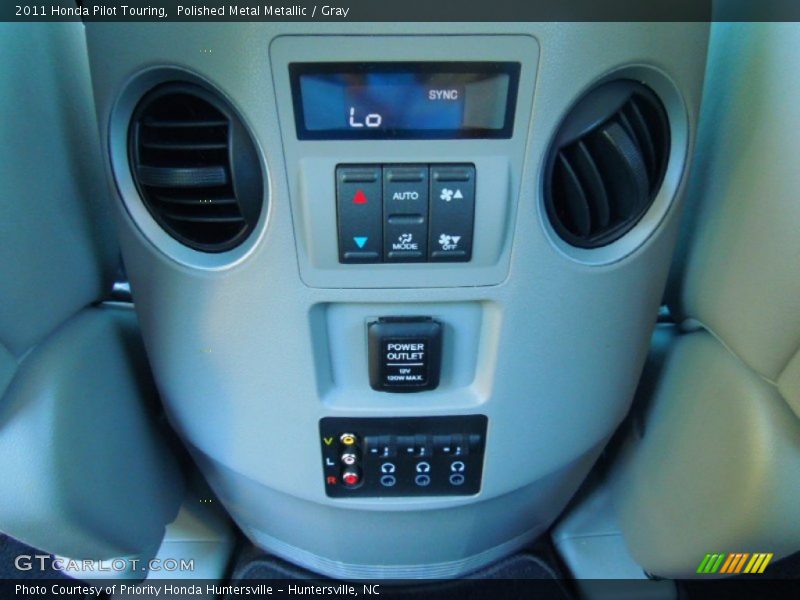 Polished Metal Metallic / Gray 2011 Honda Pilot Touring