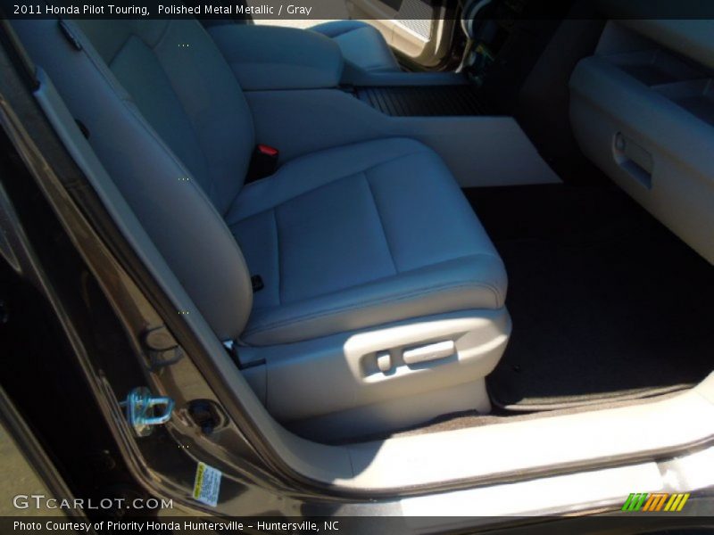 Polished Metal Metallic / Gray 2011 Honda Pilot Touring