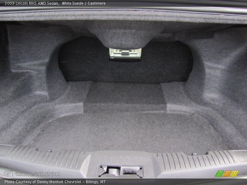  2009 MKS AWD Sedan Trunk