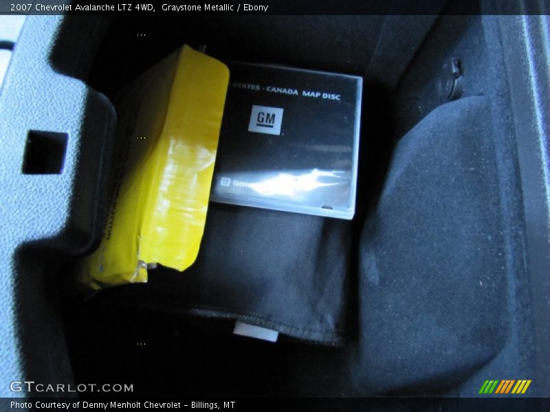 Graystone Metallic / Ebony 2007 Chevrolet Avalanche LTZ 4WD