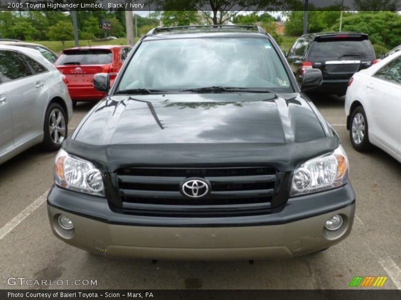Black / Ivory 2005 Toyota Highlander Limited