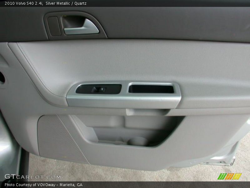 Silver Metallic / Quartz 2010 Volvo S40 2.4i