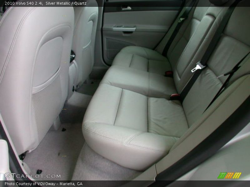 Silver Metallic / Quartz 2010 Volvo S40 2.4i