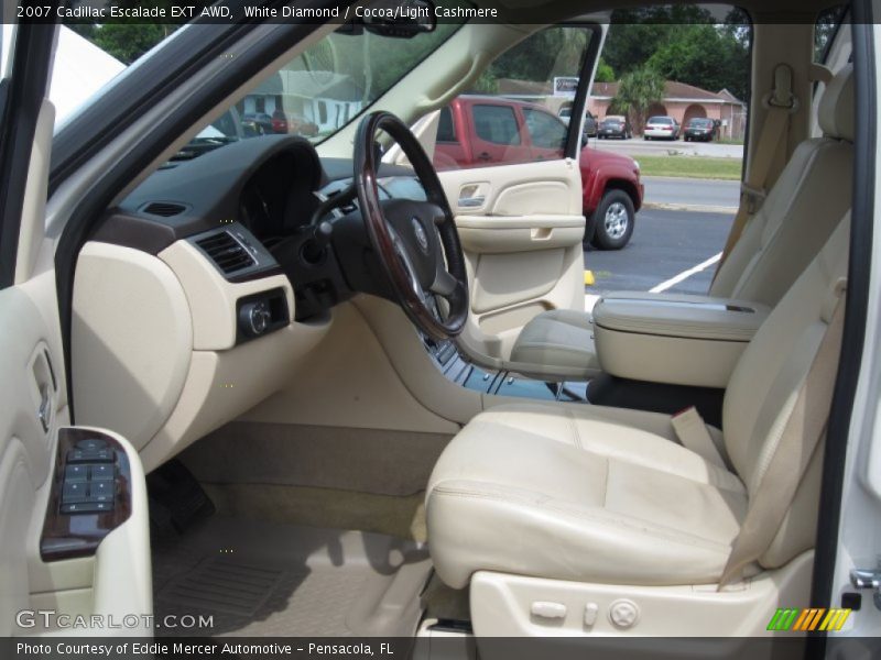 White Diamond / Cocoa/Light Cashmere 2007 Cadillac Escalade EXT AWD