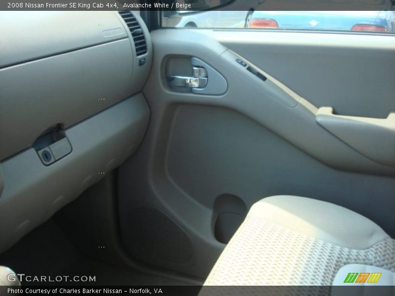 Avalanche White / Beige 2008 Nissan Frontier SE King Cab 4x4