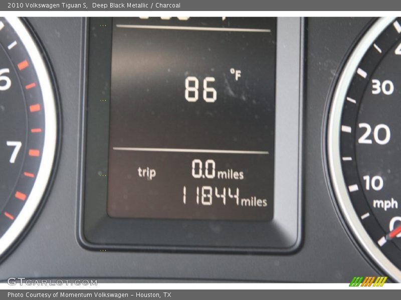 Deep Black Metallic / Charcoal 2010 Volkswagen Tiguan S