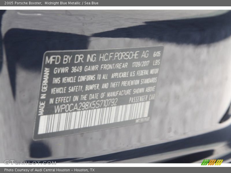 Midnight Blue Metallic / Sea Blue 2005 Porsche Boxster