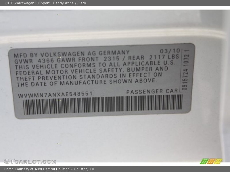 Candy White / Black 2010 Volkswagen CC Sport
