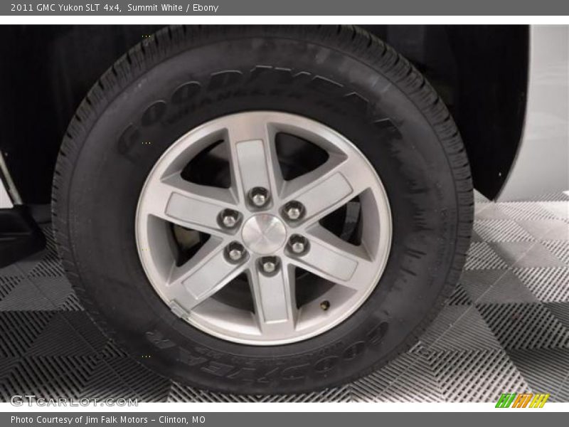 Summit White / Ebony 2011 GMC Yukon SLT 4x4