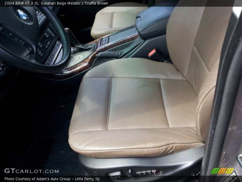 Kalahari Beige Metallic / Truffle Brown 2004 BMW X5 3.0i