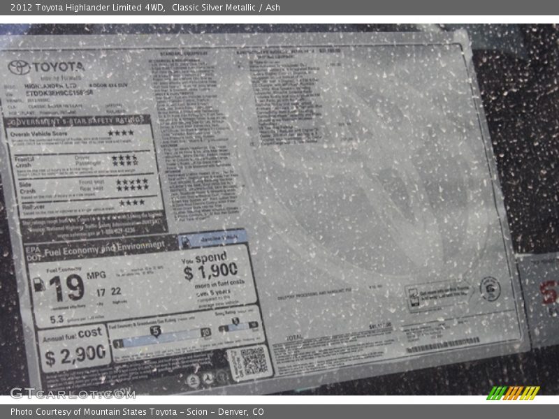 Classic Silver Metallic / Ash 2012 Toyota Highlander Limited 4WD