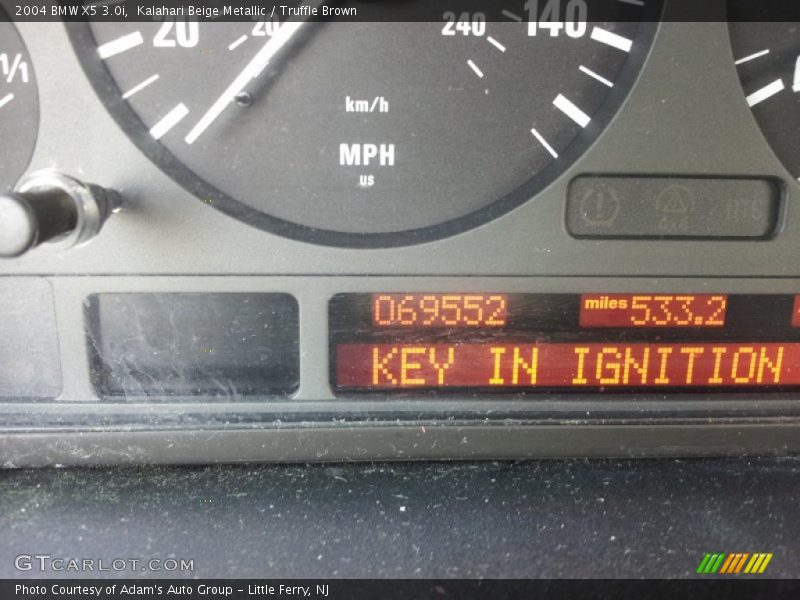 Kalahari Beige Metallic / Truffle Brown 2004 BMW X5 3.0i