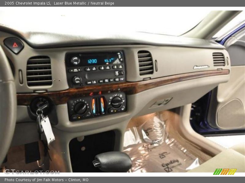 Laser Blue Metallic / Neutral Beige 2005 Chevrolet Impala LS